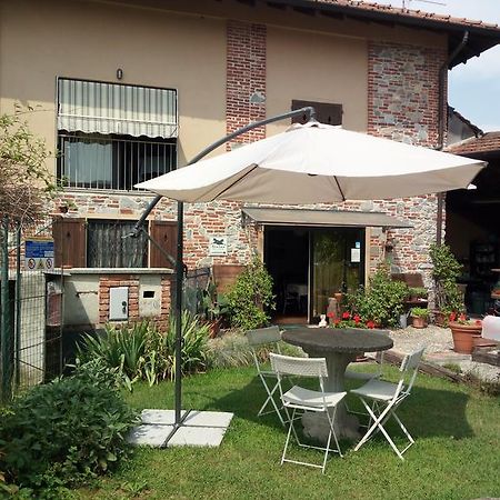 B&B Coco Loco Sesto Calende Bagian luar foto