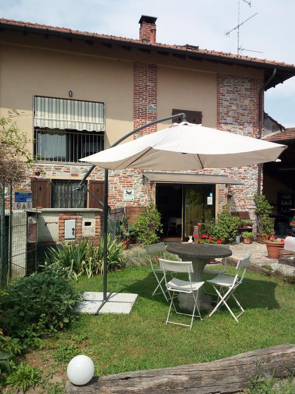 B&B Coco Loco Sesto Calende Bagian luar foto